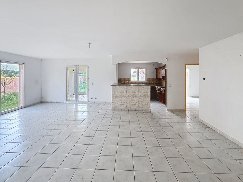 SECTEUR RESIDENTIEL - VILLA 3 FACES DE PLAIN PIED -