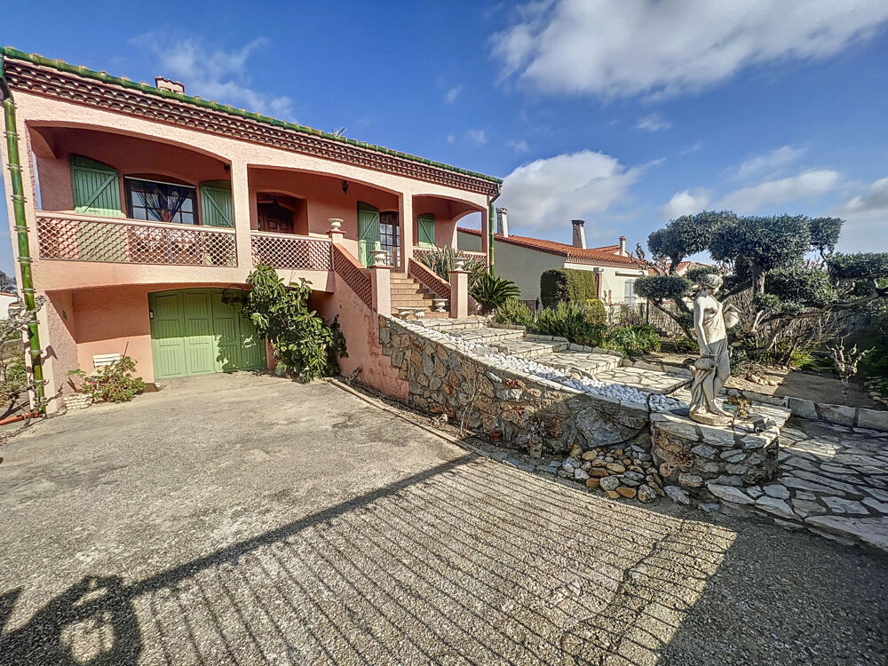 -VILLA 3 FACES ENV 190 M2 HBTS SUR 635 M2 DE TERRAIN -GARAGE 80 M2 -