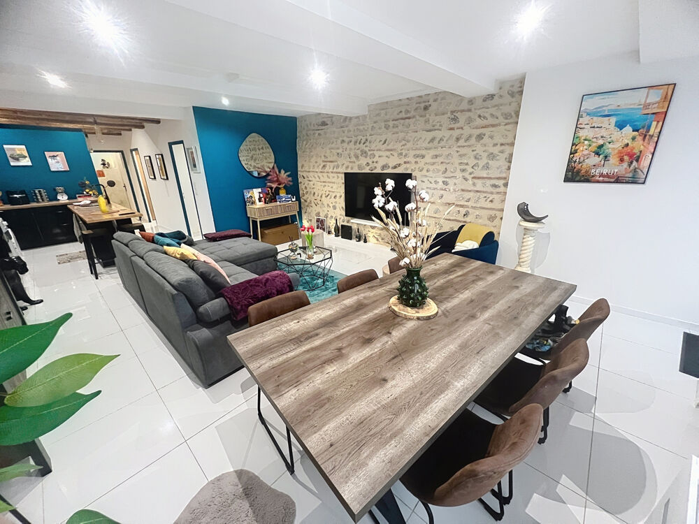 Vente Appartement APPARTEMENT ENTIEREMENT RENOVE  DE TYPE 2 65.77 M2 Pia