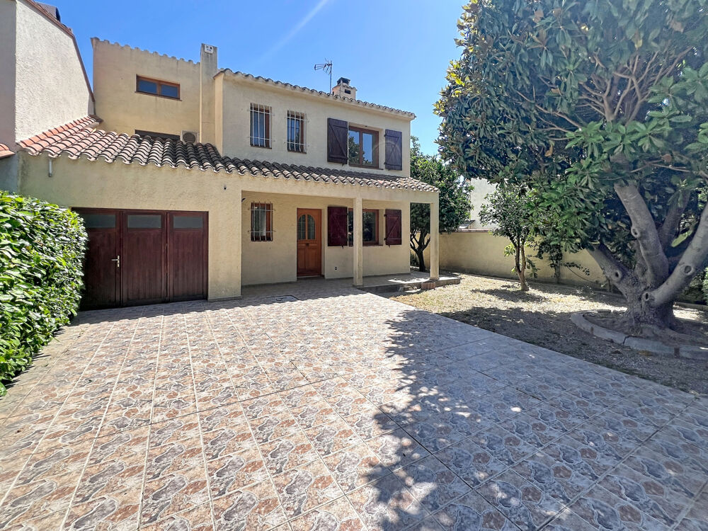 SECTEUR RESIDENTIEL - VILLA 3 FACES 112 M2 HBTS SUR 385 M2 DE TERRAIN - PISCINE ET GARAGE