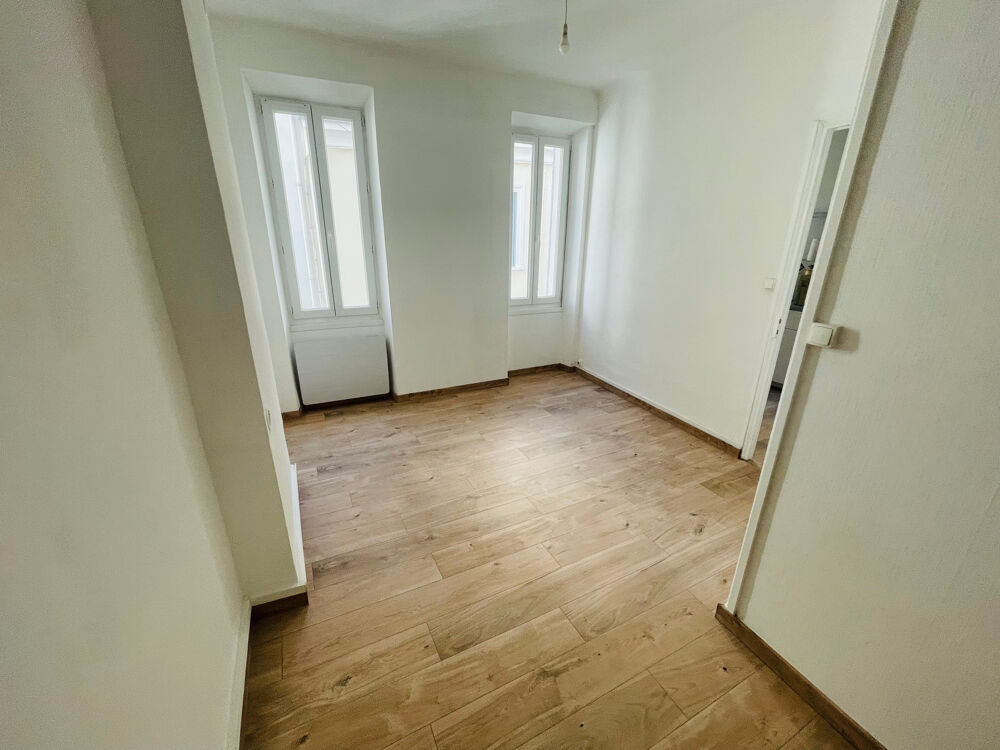 Location Appartement MOURILLON - T1  louer Toulon