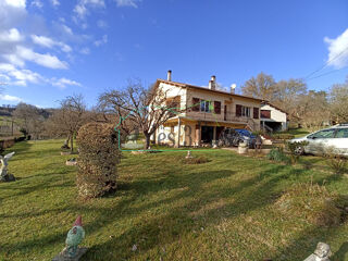  Maison Montjoie-en-Couserans (09200)