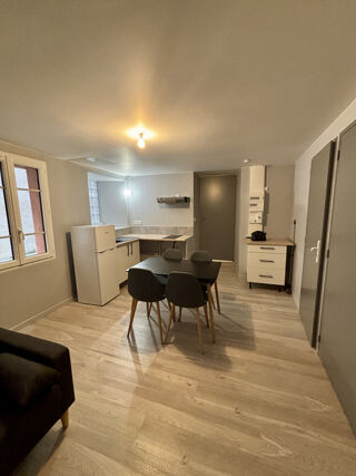  Appartement  louer 2 pices 35 m