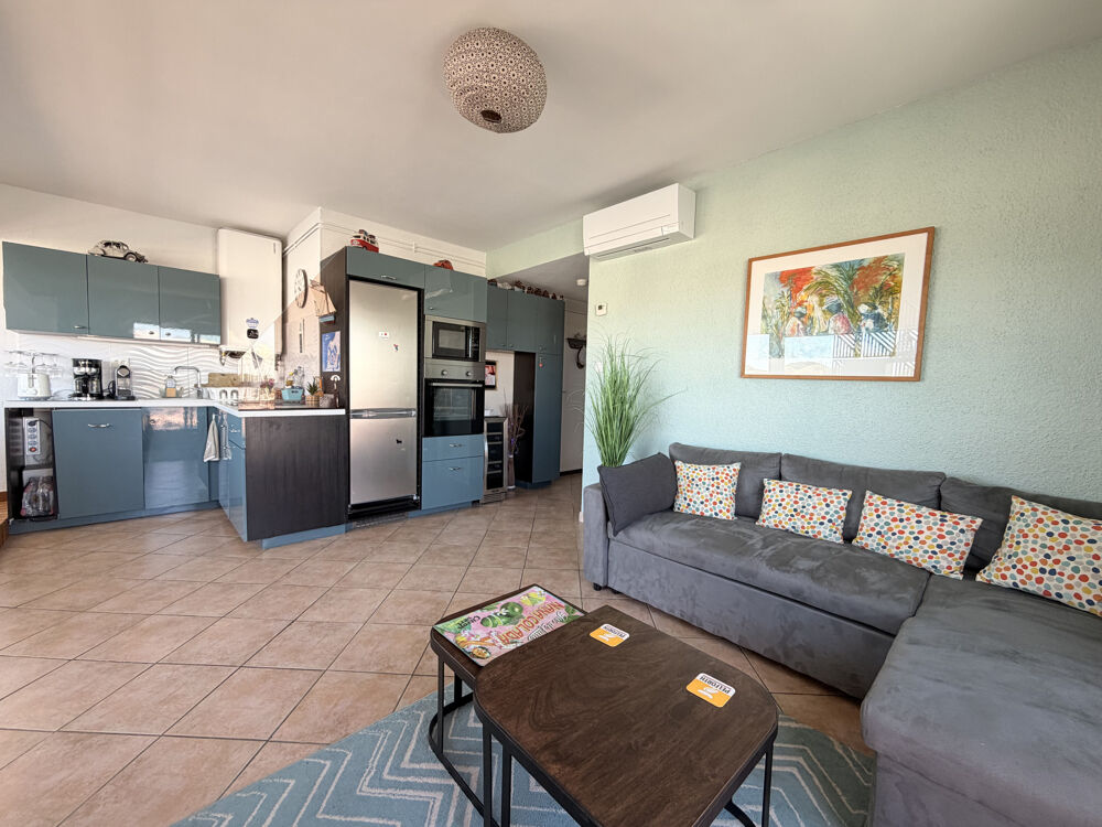 Superbe Marina T3 de 68.89m2 habitables avec appontement et parking - PORT CAMARGUE