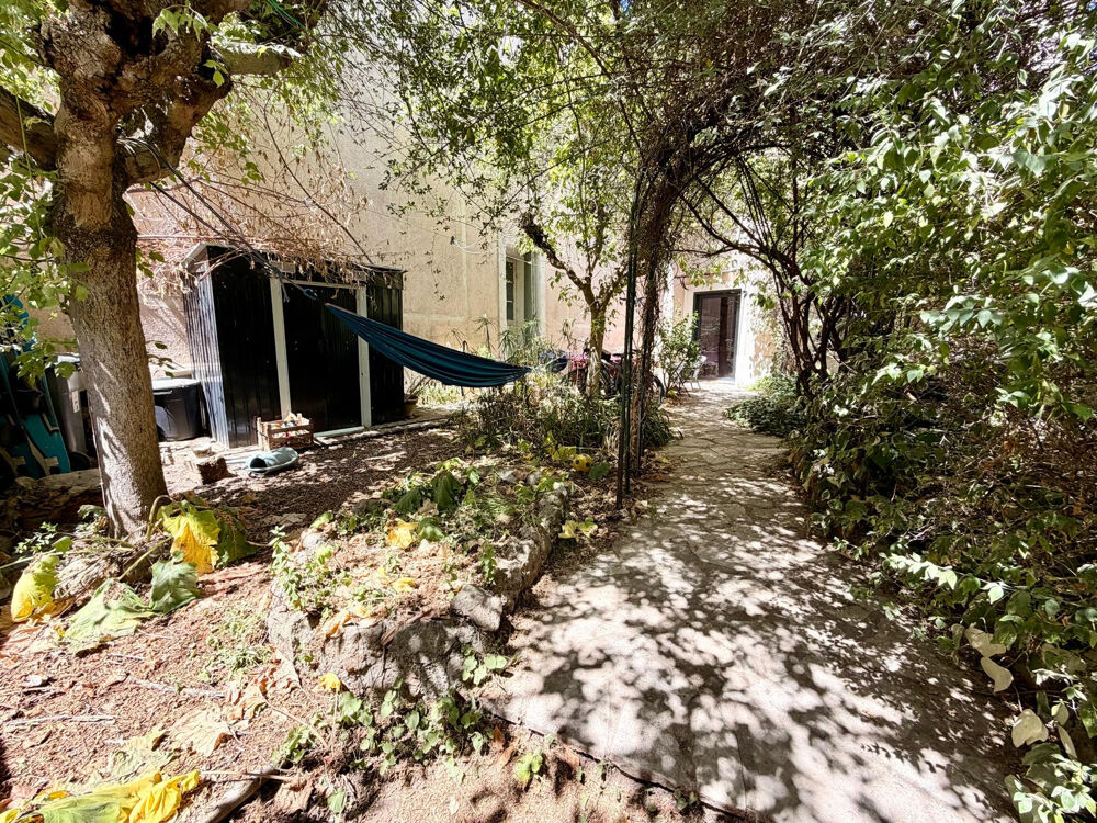 Vente Maison Maison de cachet de 367m2 sur un niveau avec un terrain de 800m2 - PLAISSAN - PEZENAS Plaissan