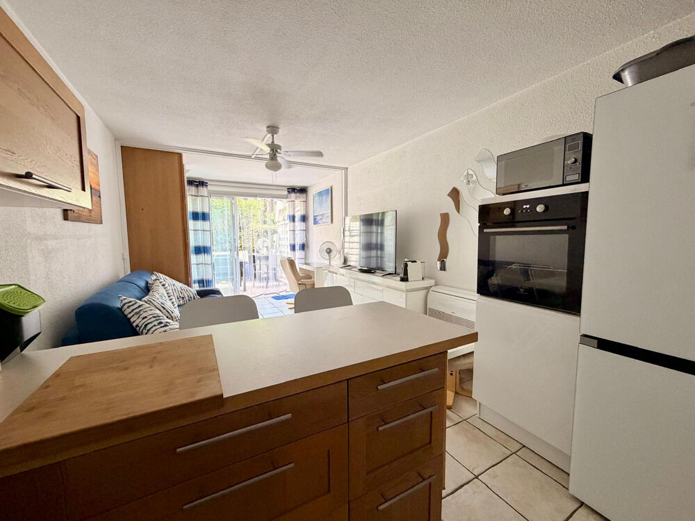 Appartement studio cabine de 29m2 en rez-de-jardin avec vue dégagée sur le port - PORT CAMARGUE PLAGE SUD