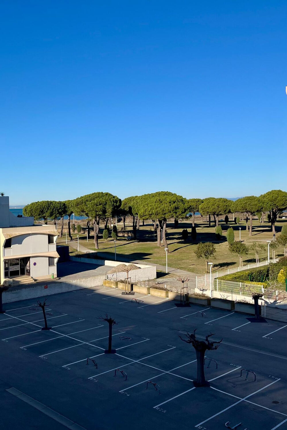 Appartement T2 cabine de 27m2 au 3eme étage avec parking - LE GRAU DU ROI