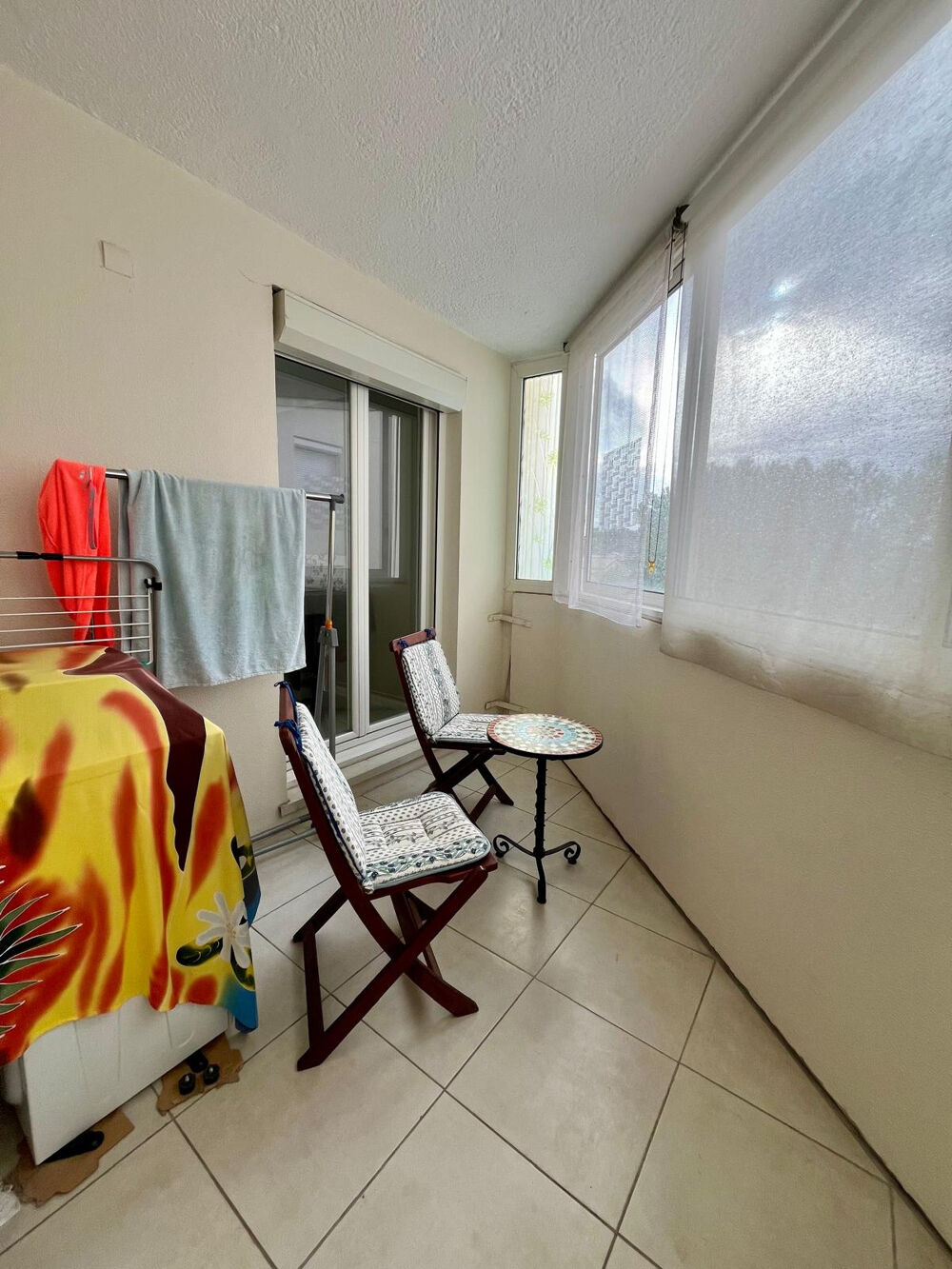 Appartement T4 de 74m2 au 3eme étage avec parking et cave - MONTPELLIER LA MARTELLE