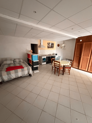 Location Appartement Studio meublé à CHATEAU-CHINON Chateau chinon (ville)