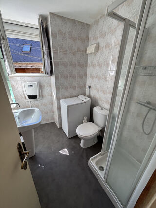  Appartement à louer 2 pièces 37 m²