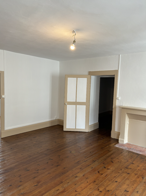  Appartement � louer 2 pi�ces 52 m�