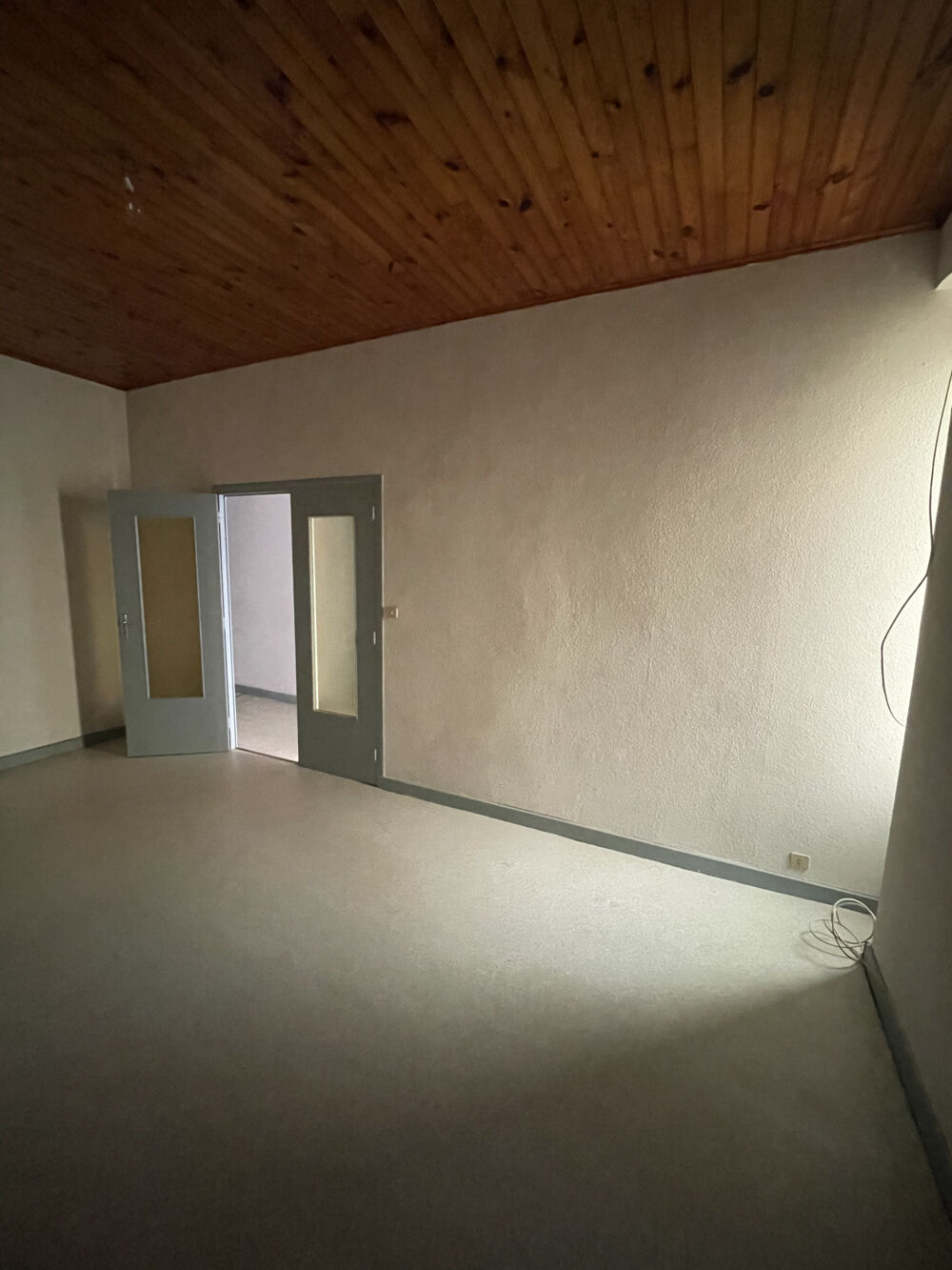 Location Appartement REZ-DE-CHAUSSEE CENTRE BOURG St agreve