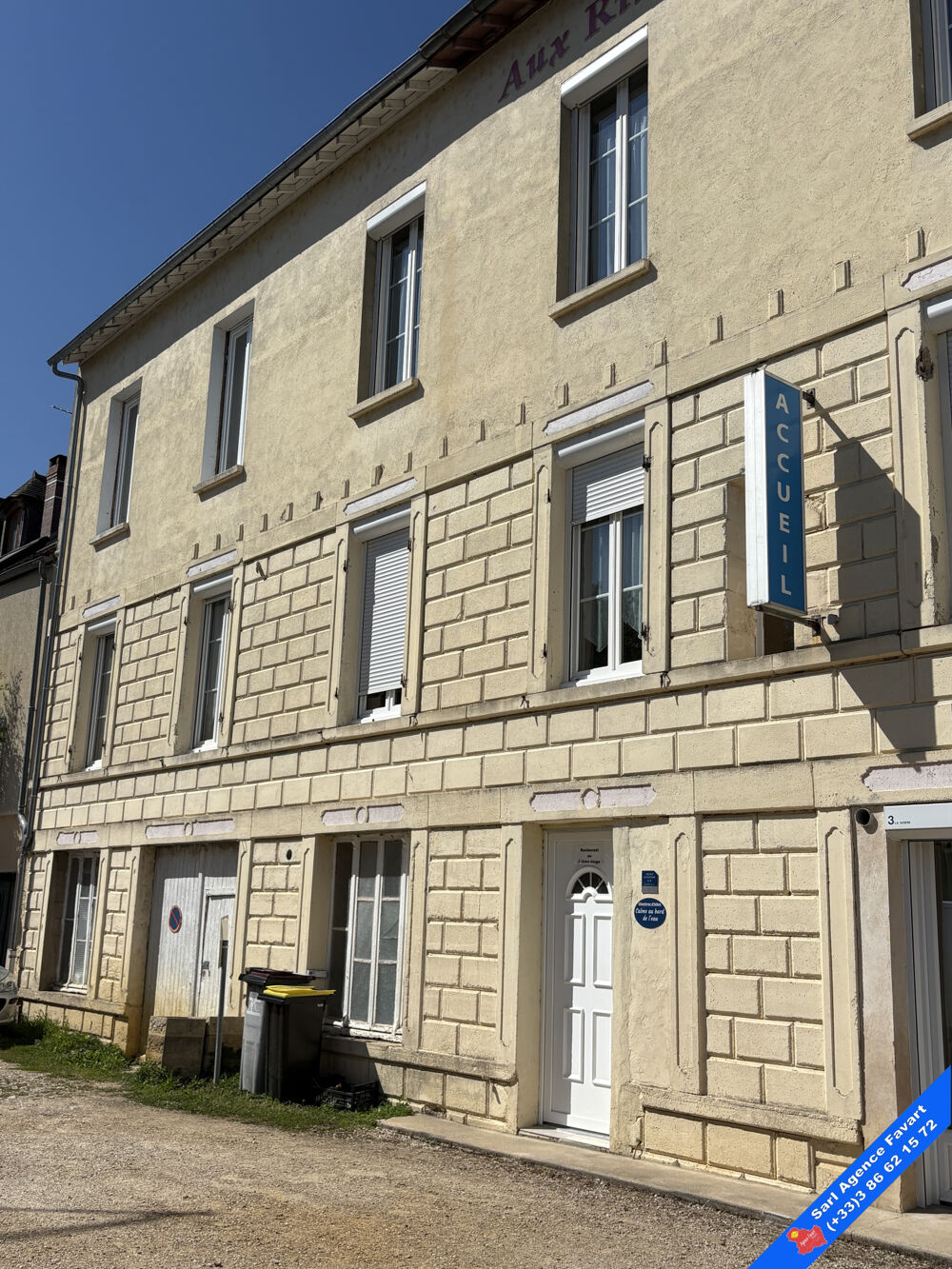 Vente Immeuble Immeuble avec vue sur l'Yonne Laroche st cydroine