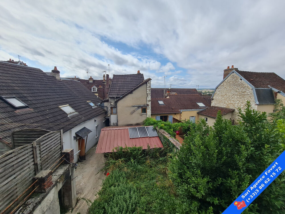 Vente Maison Ensemble de 3 logments et jardin - rare en centre-ville historique Joigny