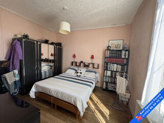  Immeuble à vendre 6 pièces 122 m²