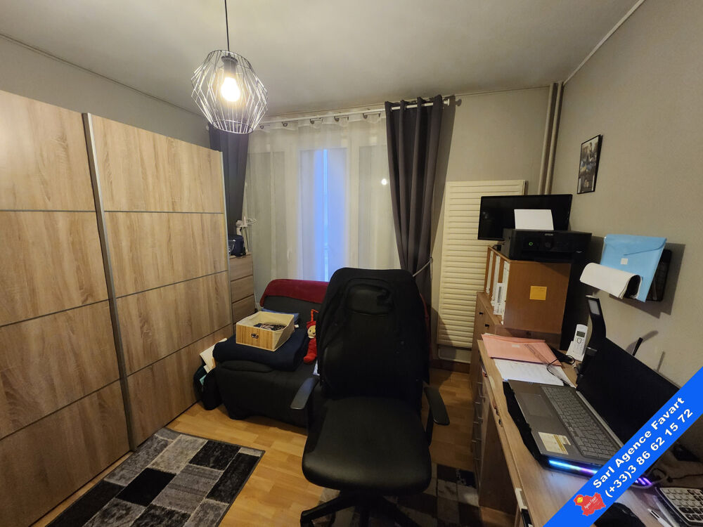 Vente Appartement Proche gare SNCF et tout commerces, appartement en résidence sécurisée. Joigny