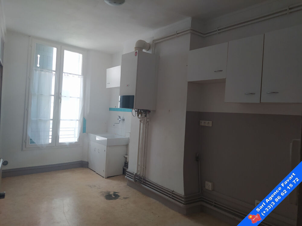 Vente Immeuble Bel immeuble avec vue dominante. Joigny