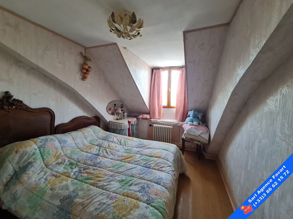 Agréable maison avec vue dégagée sur l'Yonne