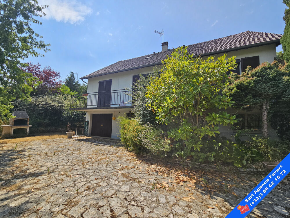 Maison 6 pièces 133 m² · à Villecien · 133 m² · 150 000 €
