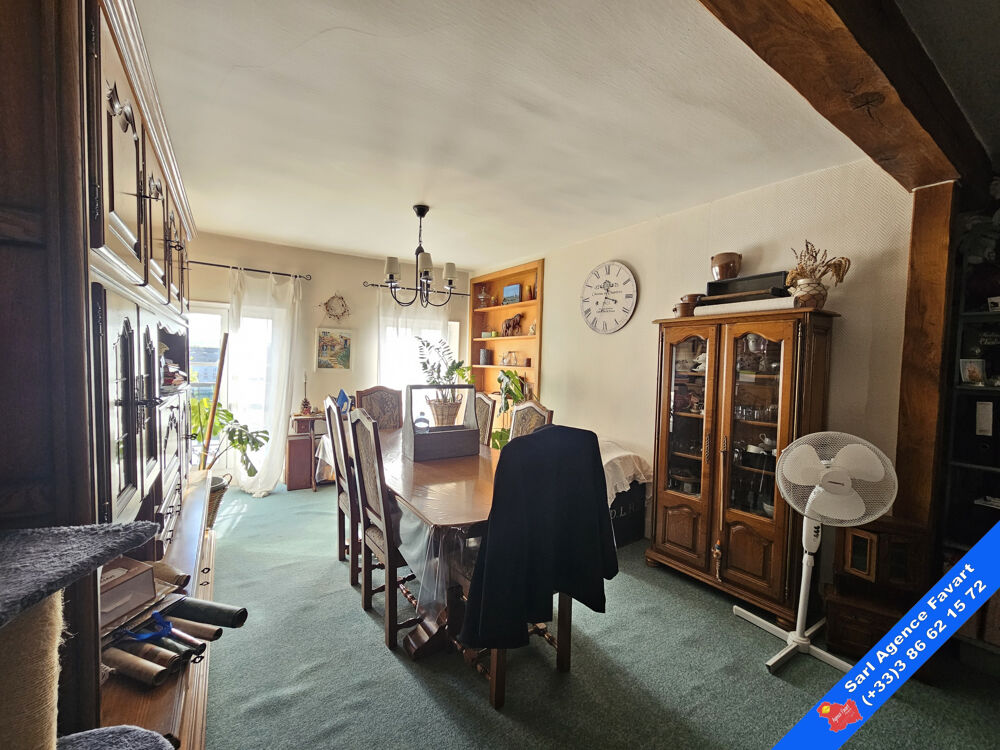 Location Appartement Grand appartement centre ville - vue dégagée Joigny