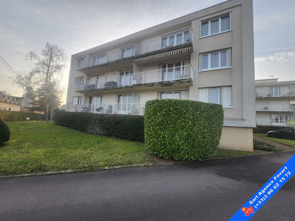 Proche gare SNCF et tout commerces, appartement en résidence sécurisée.