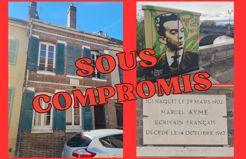 Maison de ville avec cour.