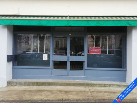 Local commercial quartier Saint André 300 89300 Joigny
