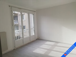  Appartement à louer 2 pièces 50 m²