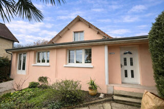  Maison à vendre 7 pièces 138 m²