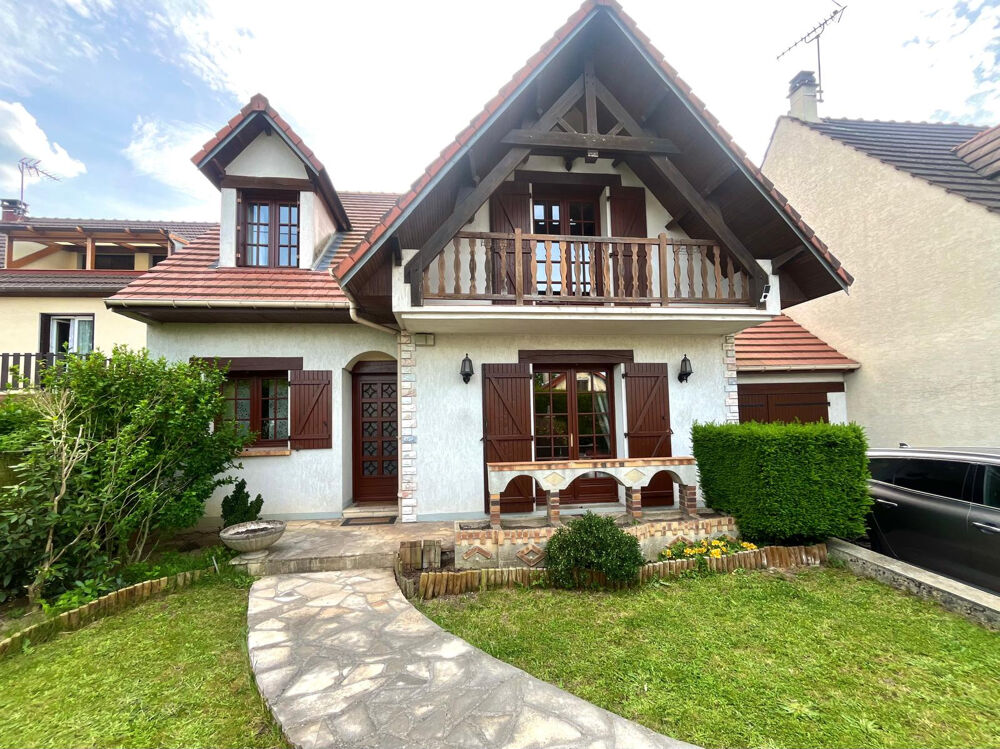 Maison 6 pièces 132 m² · à Tremblay en France · 132 m² · 369 500 €