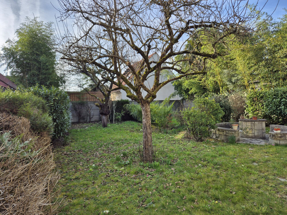 Vente Maison À vendre   Maison familiale avec jardin   Proche écoles et RER B Tremblay en france