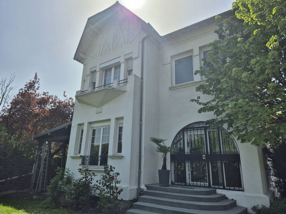 Belle demeure avec piscine