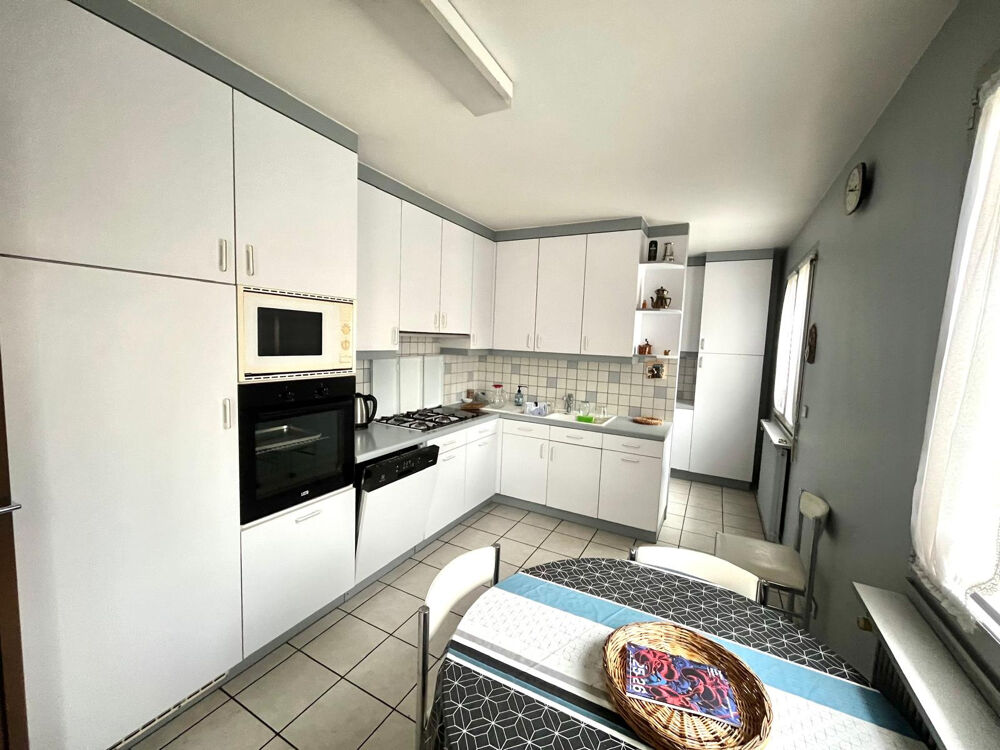 Vente Maison Maison familiale de 220 m2   6 chambres   Triangle d'Or Vaujours Vaujours