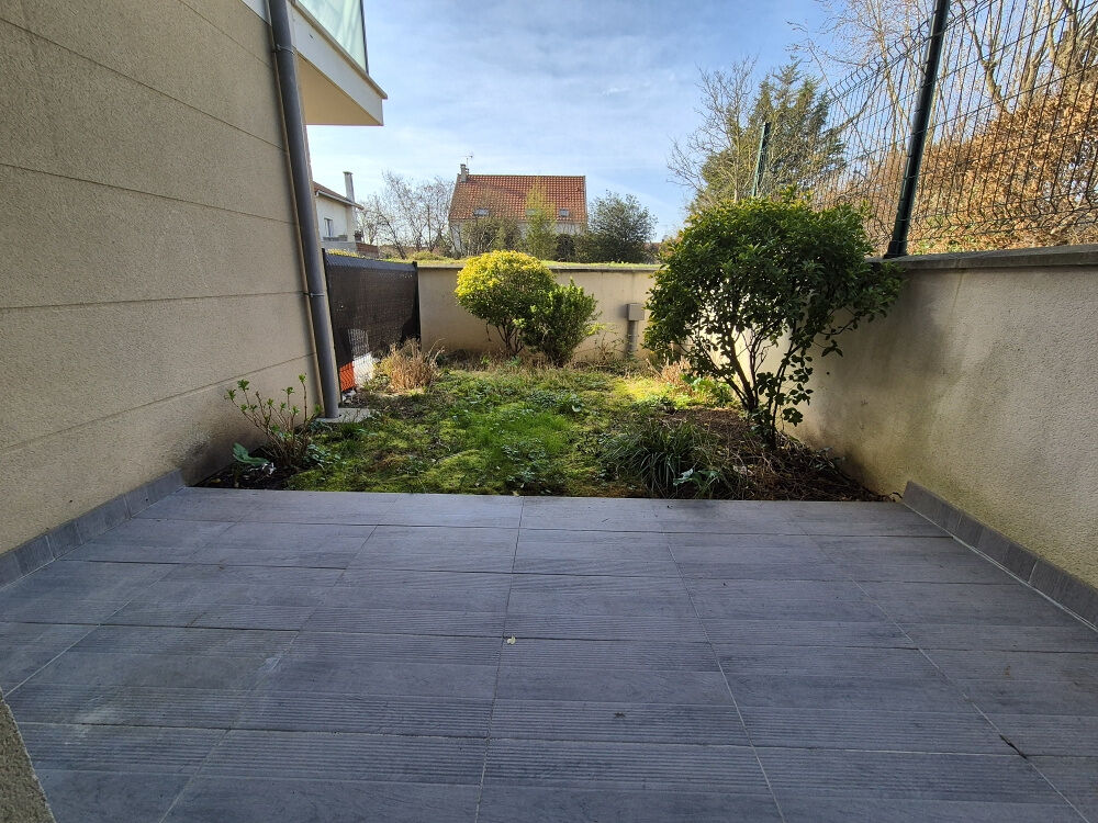 Vente Appartement Appartement F2 avec jardin privatif Livry gargan