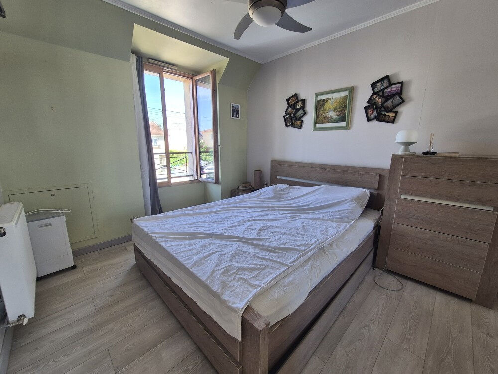 Vente Maison Pavillon récent 3 chambres proche écoles Tremblay en france