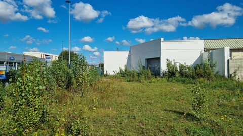 Terrain de 660m2 avec un garage 495000 93460 Gournay sur marne