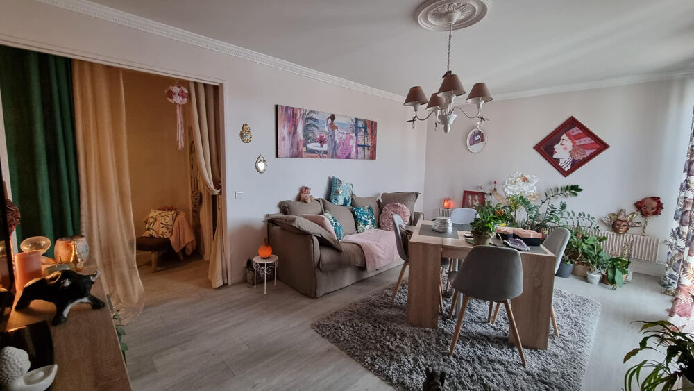 Vente Appartement Appartement T3 à Villemomble   À Proximité des Écoles et du Tramway Villemomble