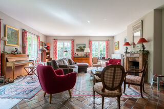  Maison à vendre 8 pièces 207 m²