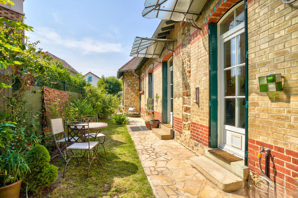 Vente Maison Maison Le Vesinet - 110 m2 - 4 pièces Le vesinet