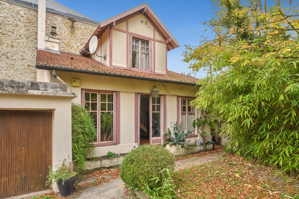 � vendre  Propri�t�/ch�teau Le V�sinet (78110)