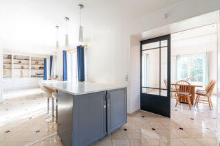  Maison à vendre 9 pièces 319 m²