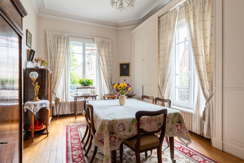 � vendre  Maison Le V�sinet (78110)