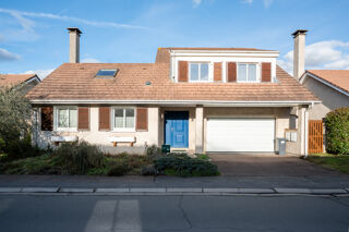 Maison - 7 pièce(s) - 185 m²