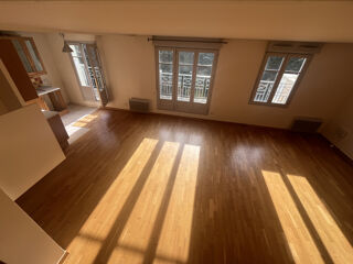  Duplex/triplex à louer 6 pièces 107 m²