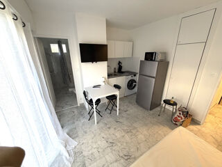  Appartement à louer 1 pièce 16 m²