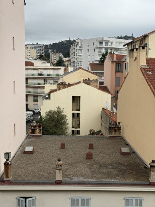 Appartement à louer 2 pièces 50 m²