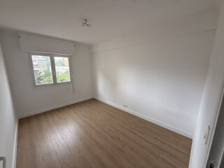  Appartement à louer 2 pièces 50 m²