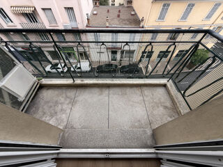  Appartement à louer 2 pièces 50 m²