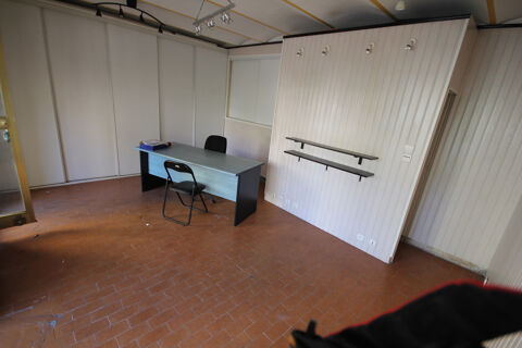IMMOBILIER LOCAL DE 24 M2 RUE LOUIS  BLANC A CANNES 524 06400 Cannes