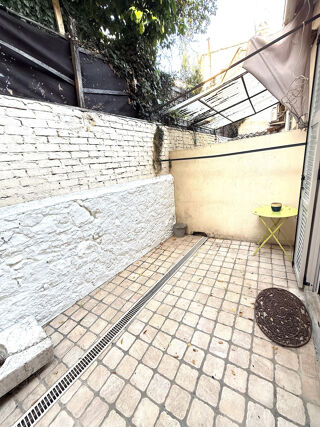  Duplex/triplex  vendre 2 pices 52 m